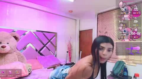 Snapshot of melanie_castillo chatting on October 20, 2025, 7:47 pm melanie_castillo online show from October 20, 2025, 7:47 pm
