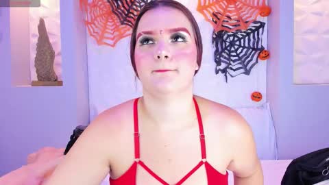 Snapshot of melanieklaus chatting on October 25, 2025, 11:29 am Melanie online show from October 25, 2025, 11:29 am