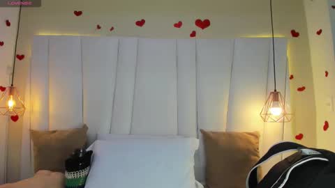 Snapshot of melanieklaus chatting on November 29, 2025, 11:24 am Melanie online show from November 29, 2025, 11:24 am