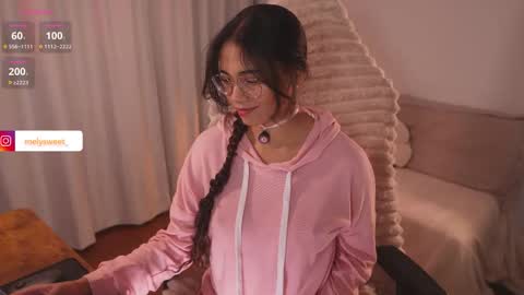 Snapshot of melanieryann_ chatting on November 6, 2025, 2:51 pm Ig melysweet online show from November 6, 2025, 2:51 pm