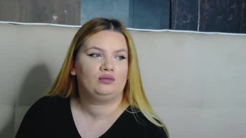 Snapshot of melanniebrown chatting on December 2, 2025, 7:25 am melanniebrown online show from December 2, 2025, 7:25 am