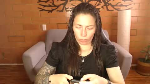 Snapshot of melanny_69 chatting on November 20, 2025, 11:21 am Melanny online show from November 20, 2025, 11:21 am