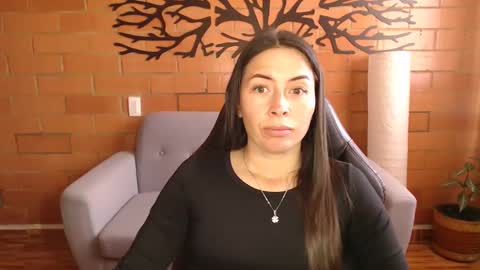 Snapshot of melanny_69 chatting on November 23, 2025, 11:54 am Melanny online show from November 23, 2025, 11:54 am