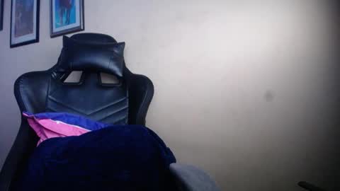 Snapshot of melany_isabella chatting on December 30, 2024, 6:49 pm melany online show from December 30, 2024, 6:49 pm