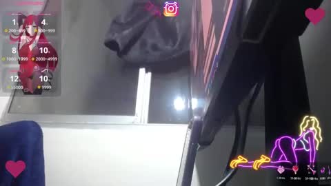 Snapshot of melany_isabella chatting on October 12, 2025, 2:43 am melany online show from October 12, 2025, 2:43 am