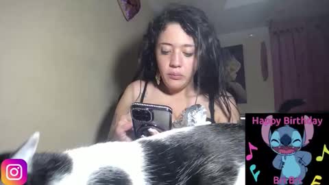 Snapshot of melany_isabella chatting on December 1, 2025, 6:35 pm melany online show from December 1, 2025, 6:35 pm