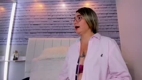 Snapshot of melanyvega_ chatting on September 19, 2025, 8:16 am Melany online show from September 19, 2025, 8:16 am