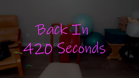 Snapshot of melhoho chatting on January 24, 2025, 5:53 am Snow Hobot online show from January 24, 2025, 5:53 am