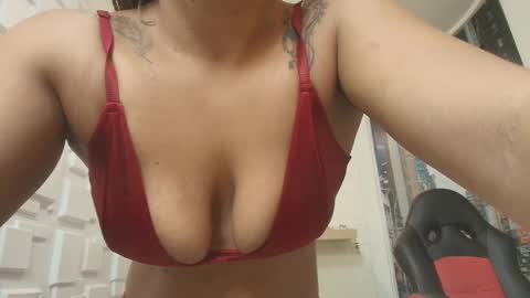 Melissa online show from October 15, 2025, 11:32 am