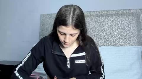 Snapshot of melisabostton_ chatting on February 12, 2025, 1:06 pm Melissa online show from February 12, 2025, 1:06 pm