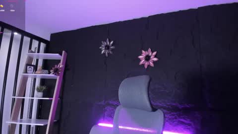 Snapshot of melisabostton_ chatting on October 2, 2025, 2:02 pm Melissa online show from October 2, 2025, 2:02 pm