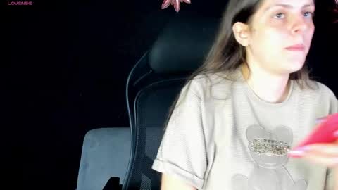 Snapshot of melisabostton_ chatting on October 17, 2025, 1:46 pm Melissa online show from October 17, 2025, 1:46 pm