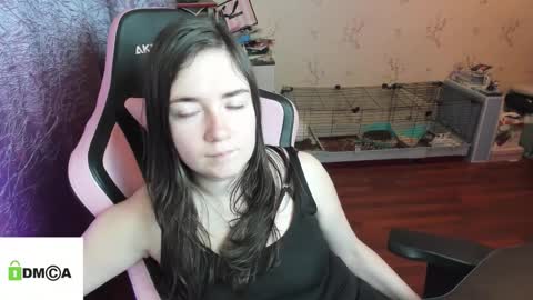 melisanilson online show from November 5, 2025, 10:32 pm