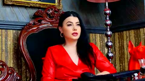 Snapshot of melissa_glow chatting on February 24, 2025, 11:43 am Melissa online show from February 24, 2025, 11:43 am