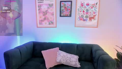 Melissa 3 online show from October 18, 2025, 9:32 am