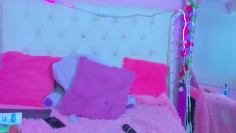 Snapshot of melissa_walker_ chatting on March 6, 2025, 9:53 pm Meli online show from March 6, 2025, 9:53 pm