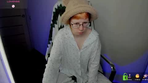 Melissa online show from December 4, 2025, 9:12 pm