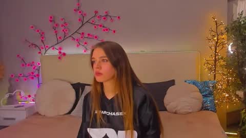 Snapshot of melissacrayzy chatting on November 8, 2025, 12:38 pm MelissaCrayzy online show from November 8, 2025, 12:38 pm