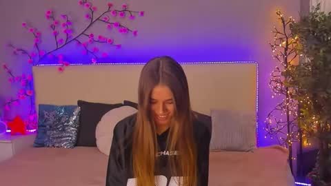 Snapshot of melissacrayzy chatting on December 5, 2025, 6:33 am MelissaCrayzy online show from December 5, 2025, 6:33 am