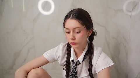 NEXT STREAM  in 7  3gmt---  online show from October 5, 2025, 1:42 pm