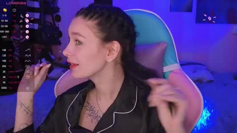 Freya  IM NONUDE online show from January 7, 2025, 9:14 pm