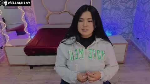 Snapshot of mellani_tay chatting on October 27, 2025, 3:21 am Mellani  online show from October 27, 2025, 3:21 am