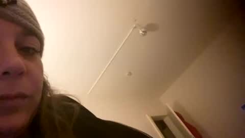 Snapshot of melli23 chatting on December 14, 2024, 7:57 pm Melli online show from December 14, 2024, 7:57 pm