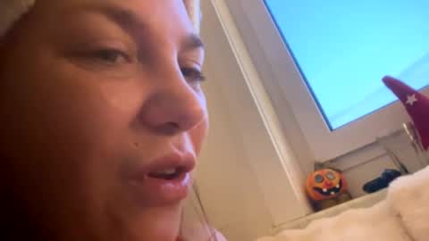 Snapshot of melli23 chatting on December 25, 2024, 7:03 am Melli online show from December 25, 2024, 7:03 am