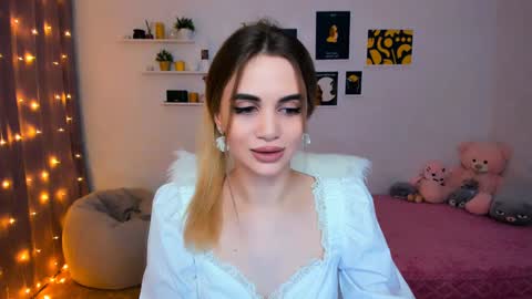 Tessa online show from January 10, 2025, 9:53 pm