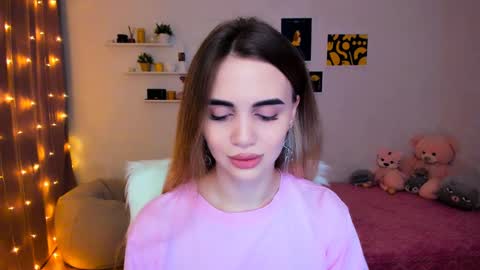 Tessa online show from January 29, 2025, 8:14 pm