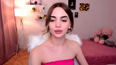 Tessa online show from February 22, 2025, 1:11 am