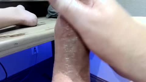 mellomike online show from December 9, 2024, 6:01 am