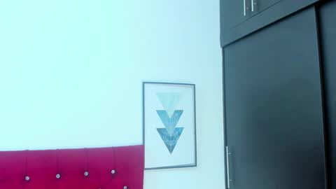 Snapshot of meloddy_megann chatting on December 5, 2025, 11:08 am Melody online show from December 5, 2025, 11:08 am