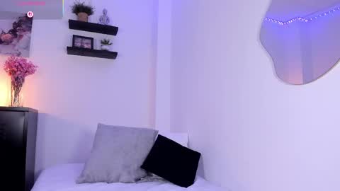 Meloddy online show from February 24, 2025, 5:31 pm