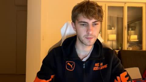 Melodicass online show from February 5, 2025, 1:04 am