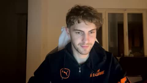 Melodicass online show from February 9, 2025, 11:15 pm