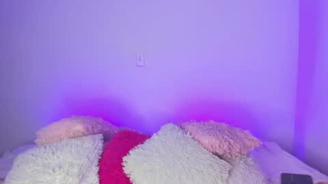 Snapshot of melody__77 chatting on February 26, 2025, 4:45 pm online show from February 26, 2025, 4:45 pm