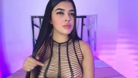 Snapshot of melody__77 chatting on September 12, 2025, 5:57 pm online show from September 12, 2025, 5:57 pm
