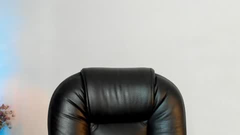 Snapshot of melody_suarez chatting on January 2, 2025, 8:57 pm MELODY online show from January 2, 2025, 8:57 pm