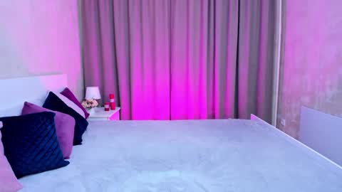 Melody online show from February 11, 2025, 1:51 pm