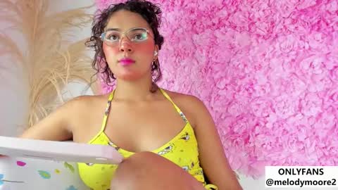 Melody online show from December 4, 2025, 10:29 pm