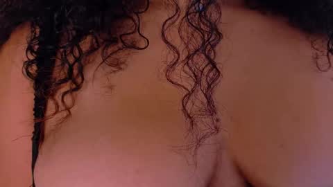  Memphis Williams  online show from October 10, 2025, 2:54 am