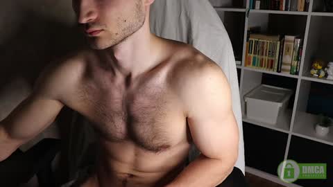 Snapshot of memuro_one chatting on January 13, 2025, 12:35 pm Nick online show from January 13, 2025, 12:35 pm