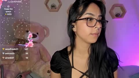 Snapshot of mencia_sharmaa chatting on February 5, 2025, 5:41 am Menca of your love online show from February 5, 2025, 5:41 am