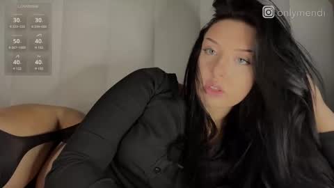 Snapshot of menndi chatting on November 14, 2025, 9:08 am menndi online show from November 14, 2025, 9:08 am