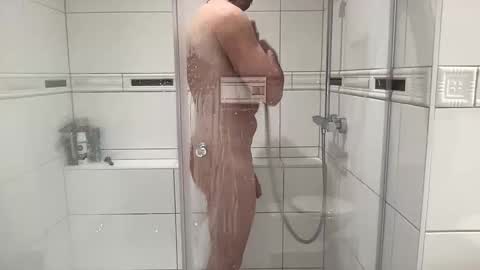 Snapshot of mensfantasy_bwc chatting on October 18, 2025, 6:52 pm Hannes online show from October 18, 2025, 6:52 pm