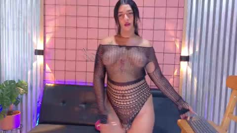 Princess Mensia online show from September 23, 2025, 1:25 pm