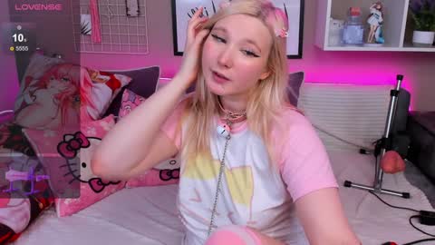 Snapshot of meowkakitty chatting on February 4, 2025, 3:54 am MeowkaKitty online show from February 4, 2025, 3:54 am