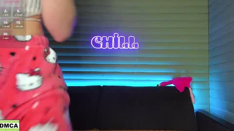  NIKKY  STIVE     Every day from 1000  to 200  EST time. online show from January 13, 2025, 3:15 pm