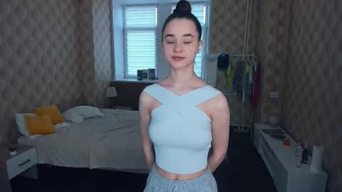 Snapshot of meoww_meows chatting on October 30, 2025, 8:05 am Julie online show from October 30, 2025, 8:05 am